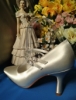 Pántos selyemszatén menyasszonyi cipő, közepes magasságú vékony sarokkal